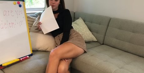 Foto di nudo di fuga di OnlyFans di Miss Bell Asmr