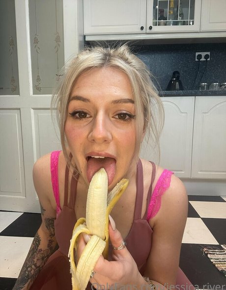 Foto di nudo di fuga di OnlyFans di Jessicariver