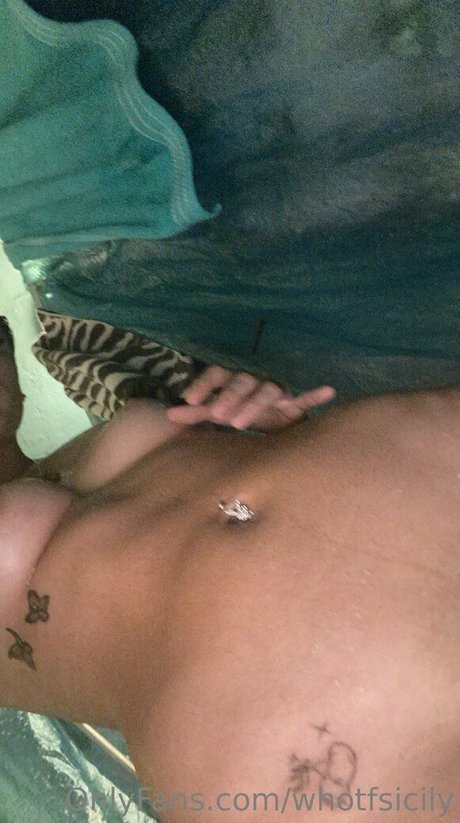 Foto di nudo di fuga di OnlyFans di Whotfsicily