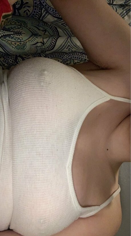 Valorie96