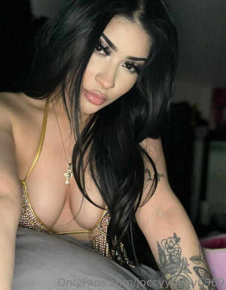 Foto di nudo di fuga di OnlyFans di Latinabratt69