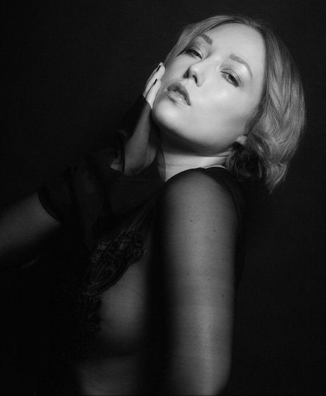 Foto di nudo di fuga di OnlyFans di Josephine Mcadam