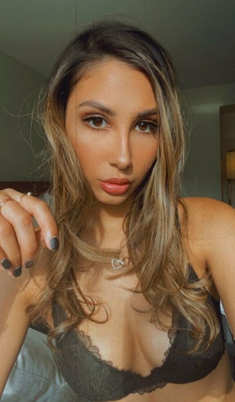 Foto di nudo di fuga di OnlyFans di Giannadiorxxx