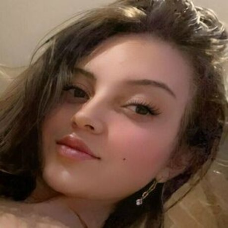 Foto di nudo di fuga di OnlyFans di Angelaa55
