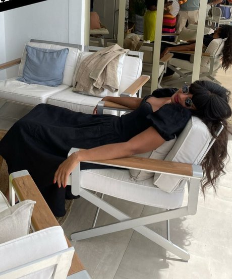 Foto di nudo di fuga di OnlyFans di Jameela Jamil