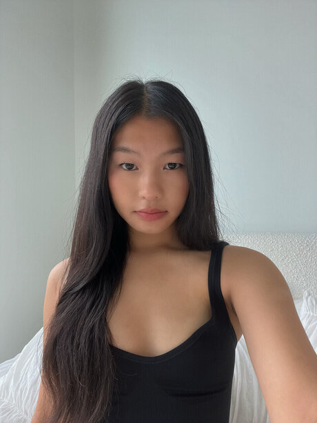 Foto di nudo di fuga di OnlyFans di Amina Li