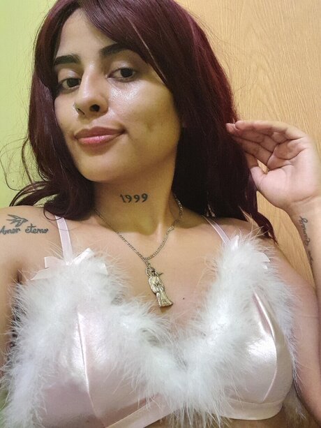 Foto di nudo di fuga di OnlyFans di Perla