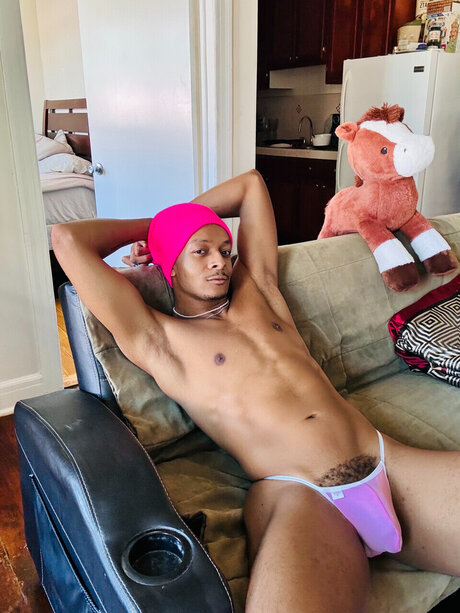 Foto di nudo di fuga di OnlyFans di Troy Detiger