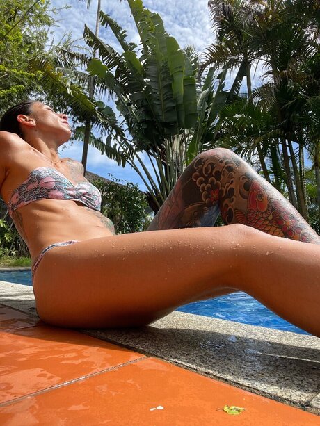 Foto di nudo di fuga di OnlyFans di Irysse