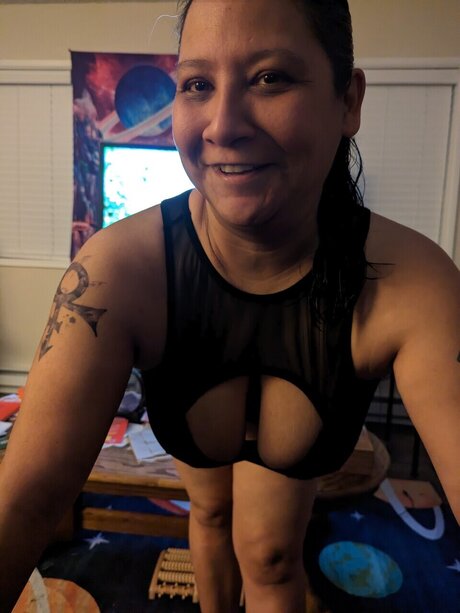 Foto di nudo di fuga di OnlyFans di Mistress Michele