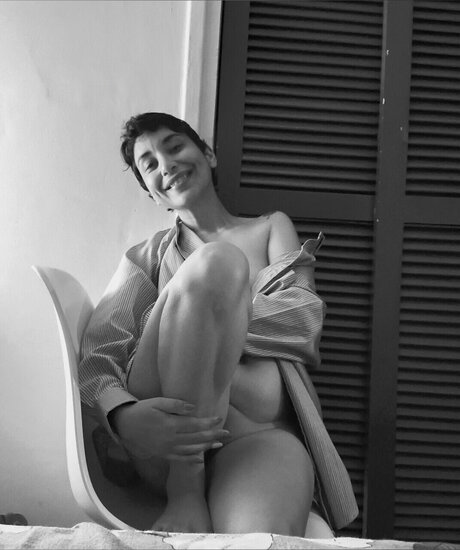 Foto di nudo di fuga di OnlyFans di Mara