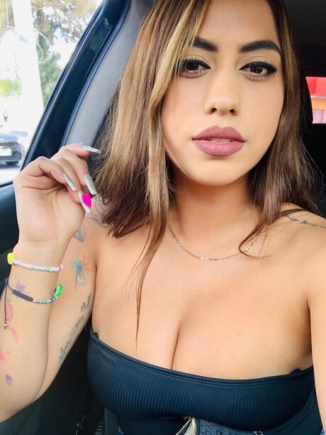 Foto di nudo di fuga di OnlyFans di Paola Hermosillo