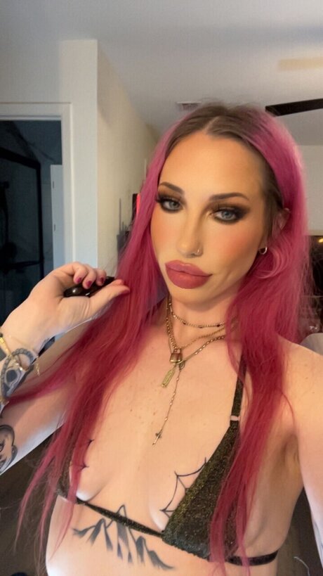 Foto di nudo di fuga di OnlyFans di Alex