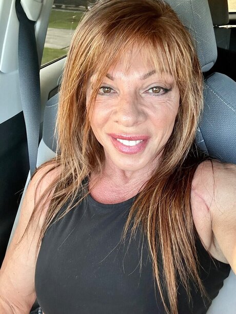 Foto di nudo di fuga di OnlyFans di Mistress Storm