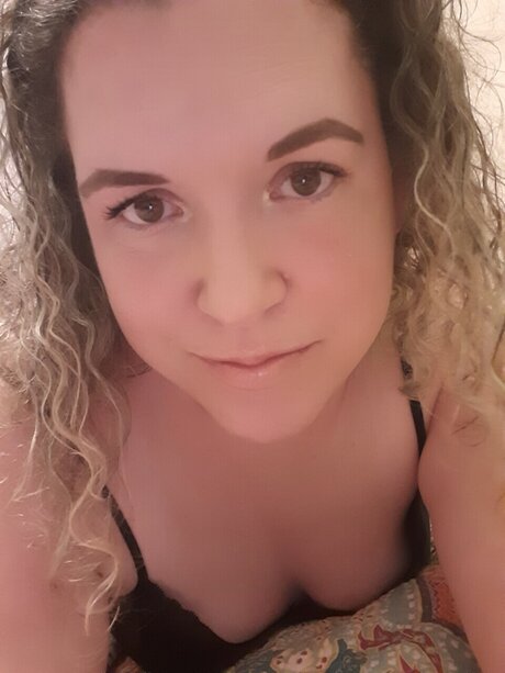 Foto di nudo di fuga di OnlyFans di Nataliyacrimsonxxx