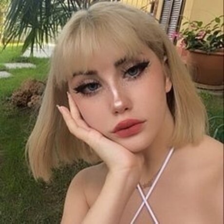 Foto di nudo di fuga di OnlyFans di Lucy     