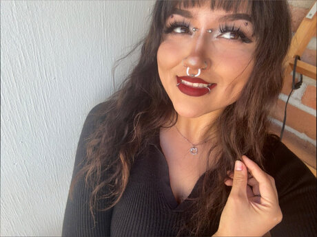 Foto di nudo di fuga di OnlyFans di Belle Loven