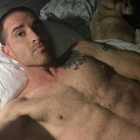Foto di nudo di fuga di OnlyFans di Mikestrip