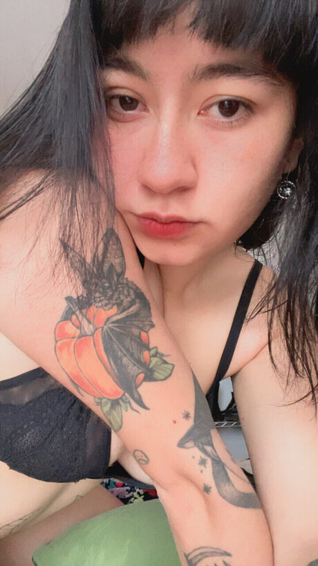 Foto di nudo di fuga di OnlyFans di Vivian Foster