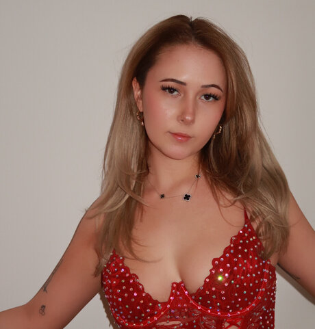 Foto di nudo di fuga di OnlyFans di Super Nova 