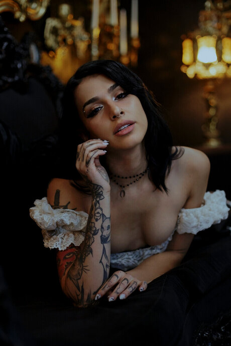Foto di nudo di fuga di OnlyFans di Emo Girl Sloan 