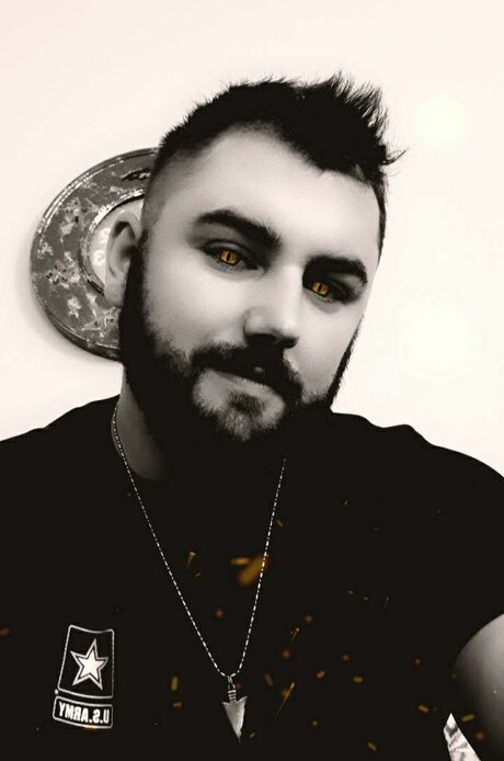 Foto di nudo di fuga di OnlyFans di Djdrax23