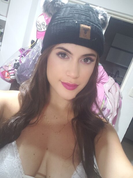 Foto di nudo di fuga di OnlyFans di Sweettgina