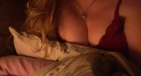 Foto di nudo di fuga di OnlyFans di Lily