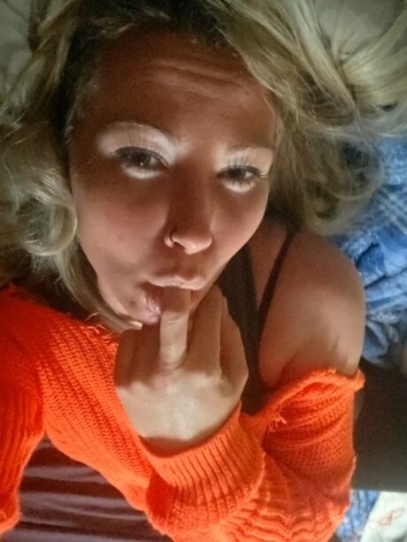 Foto di nudo di fuga di OnlyFans di Michelle Law