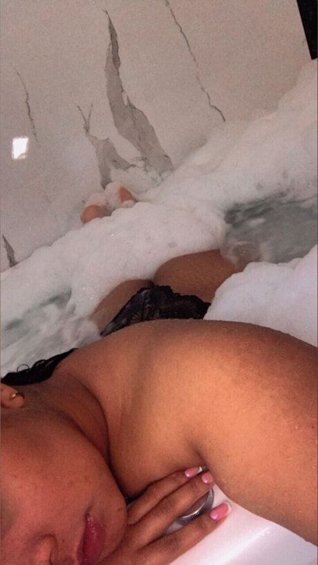 Foto di nudo di fuga di OnlyFans di Miguelys
