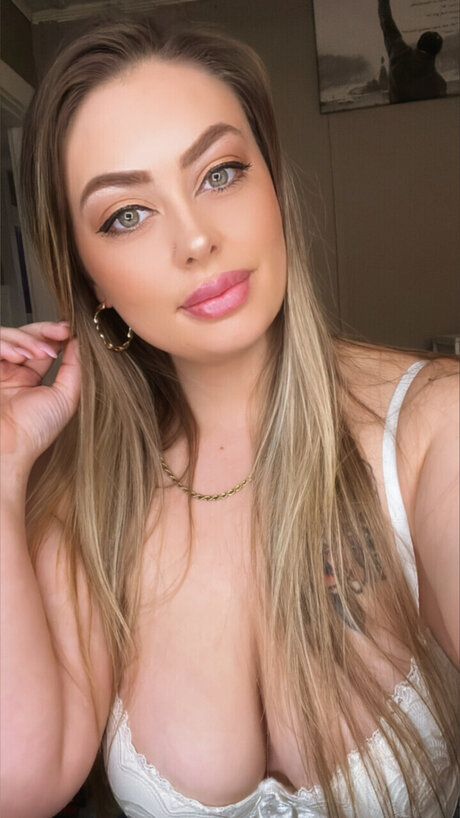 Foto di nudo di fuga di OnlyFans di Rose Dusse