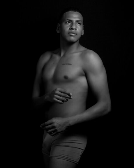 Foto di nudo di fuga di OnlyFans di Gerardo Menahen