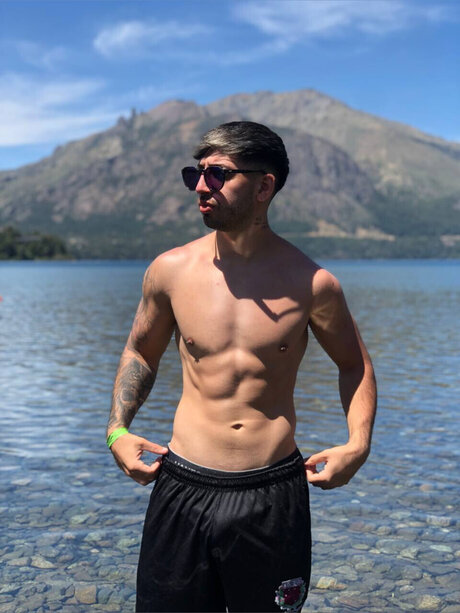 Foto di nudo di fuga di OnlyFans di Gagit 22 Cm Vip