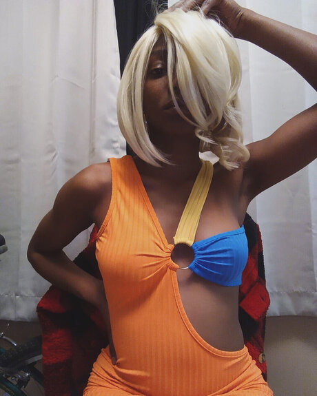 Foto di nudo di fuga di OnlyFans di Blacbarbie Jay
