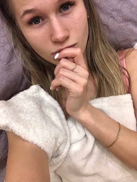 Foto di nudo di fuga di OnlyFans di Yana Belka22