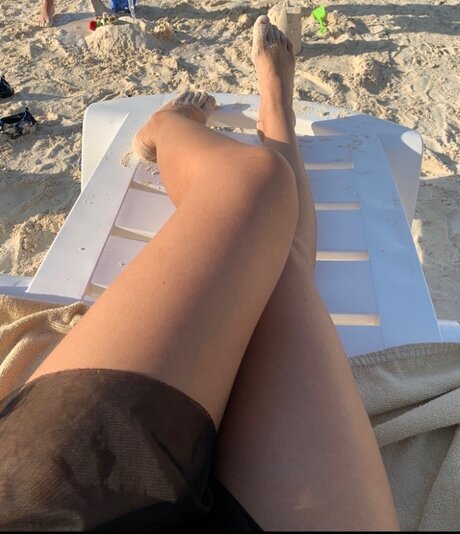 Foto di nudo di fuga di OnlyFans di Eve Linda