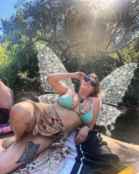 Foto di nudo di fuga di OnlyFans di Shelley Ann
