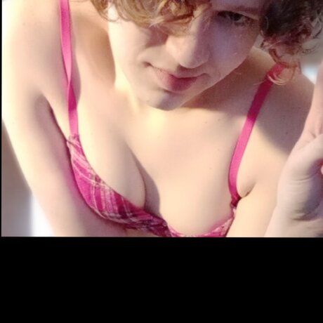 Foto di nudo di fuga di OnlyFans di  Puppy 
