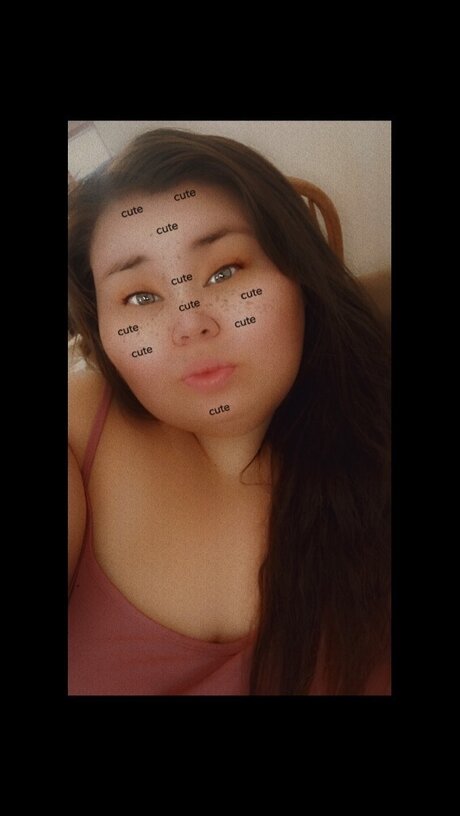 Foto di nudo di fuga di OnlyFans di Willow