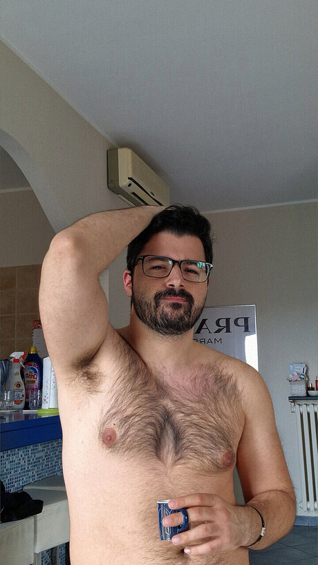 Foto di nudo di fuga di OnlyFans di Plutone