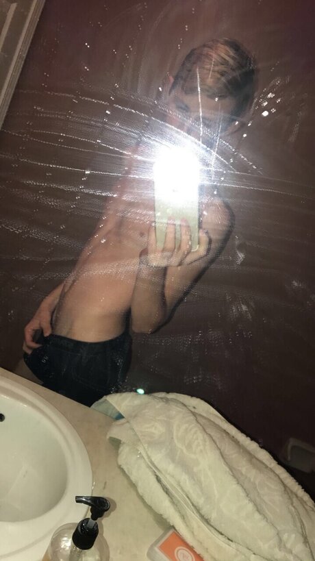 Foto di nudo di fuga di OnlyFans di Xander And Ian