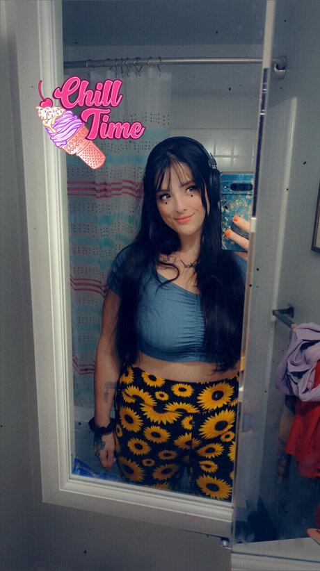 Foto di nudo di fuga di OnlyFans di Naomi Finch