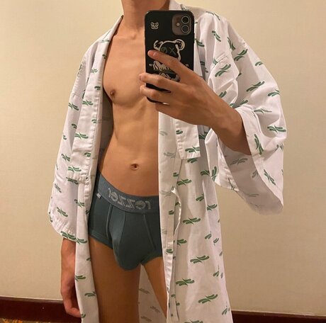 Foto di nudo di fuga di OnlyFans di 