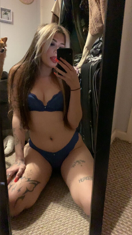 Foto di nudo di fuga di OnlyFans di Cody