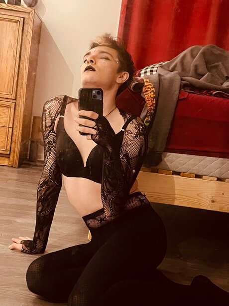 Foto di nudo di fuga di OnlyFans di Anthony
