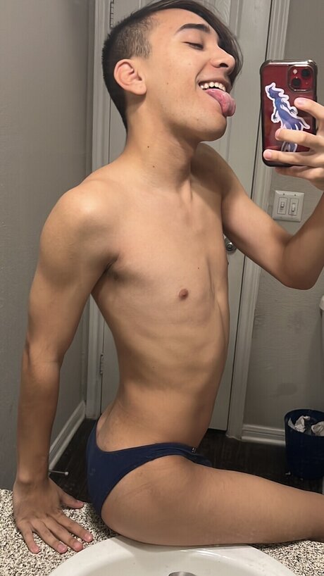 Foto di nudo di fuga di OnlyFans di Leo Valentino