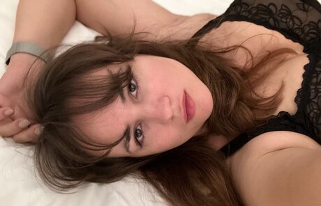 Foto di nudo di fuga di OnlyFans di Businessmom