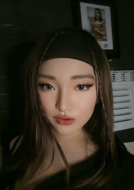 Foto di nudo di fuga di OnlyFans di Siobe Lim