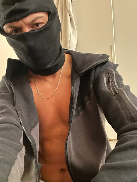 Foto di nudo di fuga di OnlyFans di Lucas Scally Chav Lad 