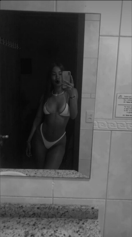 Foto di nudo di fuga di OnlyFans di Zoe 